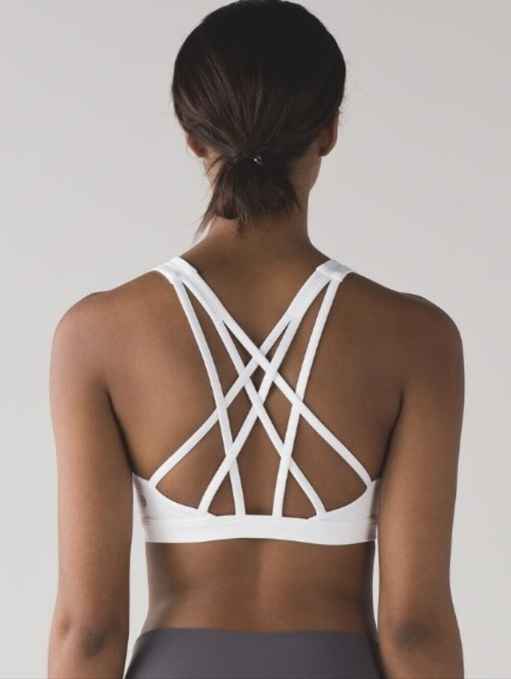 Lululemon Free To Be Serene Bra. Pads. White. Light Support C/D Cup. Size 12.